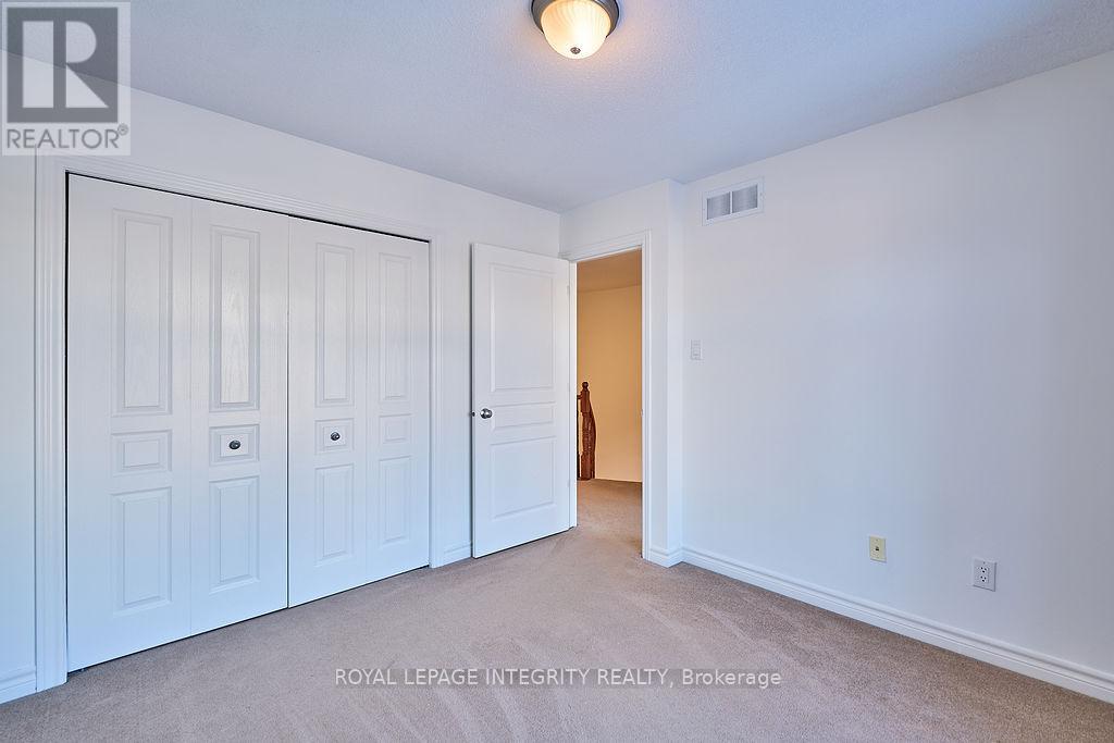 870 Fletcher Circle, Ottawa, Ontario K2T 0B8 - Photo 40 - X12632364