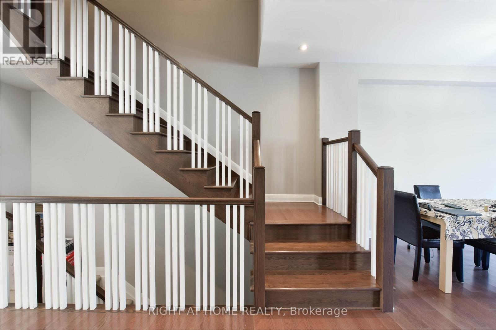 77 Arkose Street, Ottawa, Ontario  K2T 0M1 - Photo 10 - X12632366