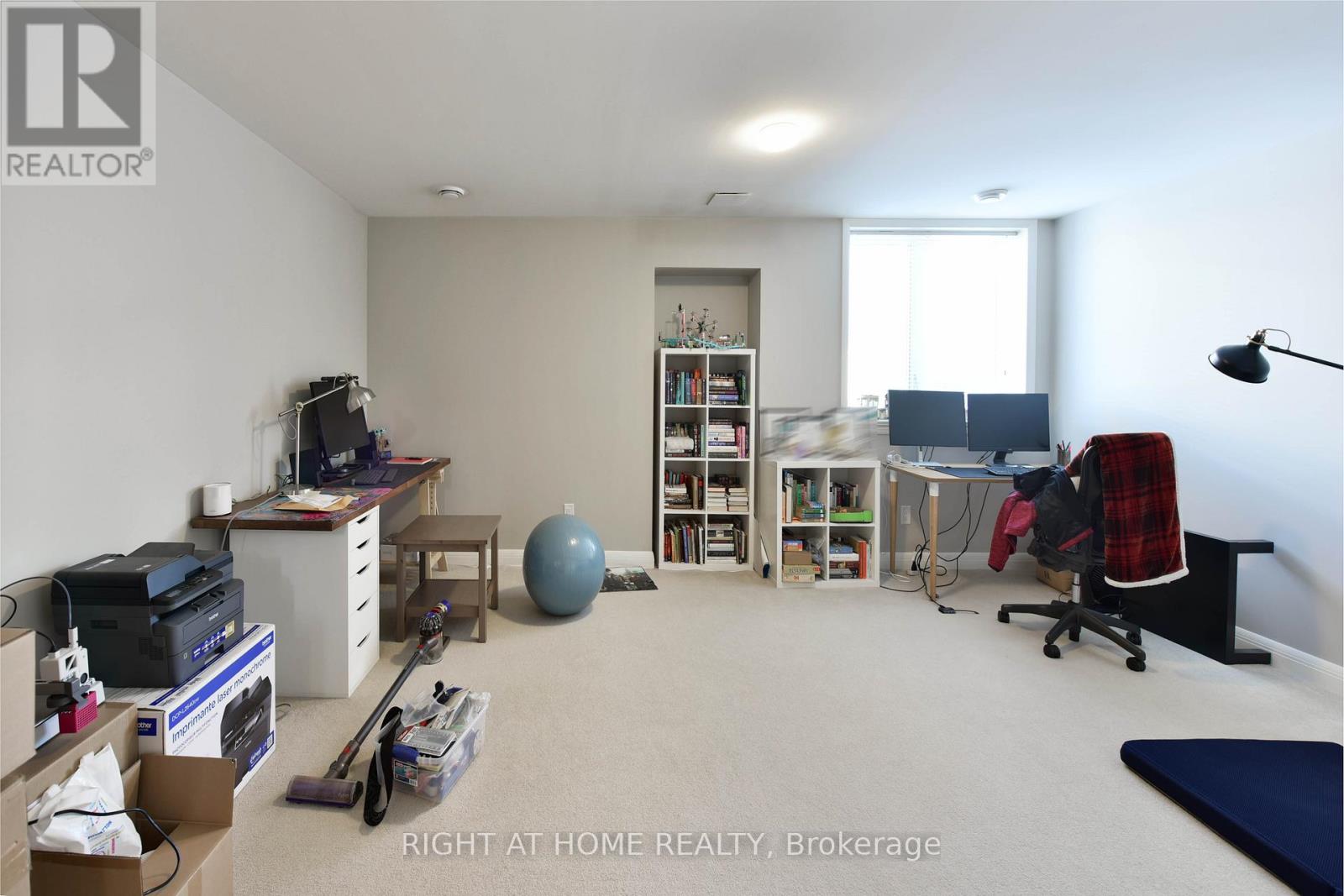 77 Arkose Street, Ottawa, Ontario  K2T 0M1 - Photo 19 - X12632366