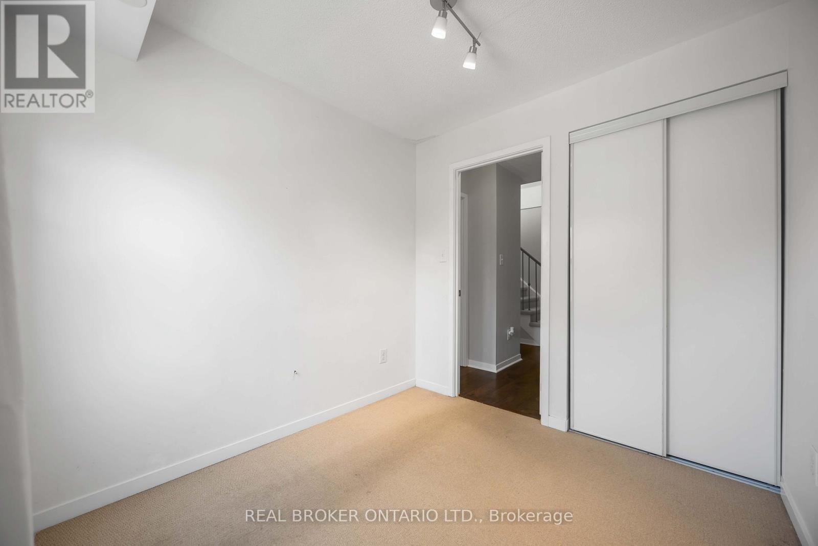 6 - 23 Frances Loring Lane, Toronto, Ontario  M4M 3E8 - Photo 12 - E12632352