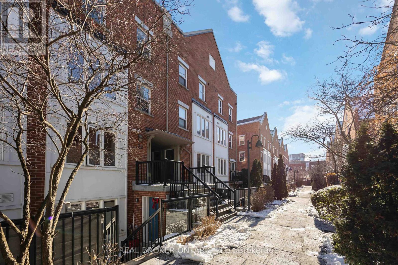 6 - 23 Frances Loring Lane, Toronto, Ontario  M4M 3E8 - Photo 18 - E12632352