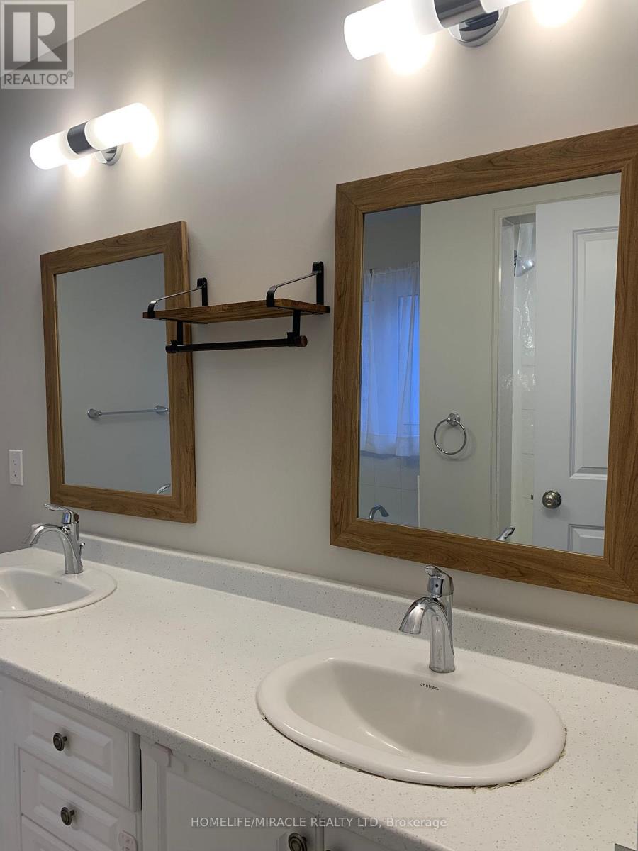 72 Clifford Crescent, New Tecumseth, Ontario  L0G 1W0 - Photo 21 - N12632284