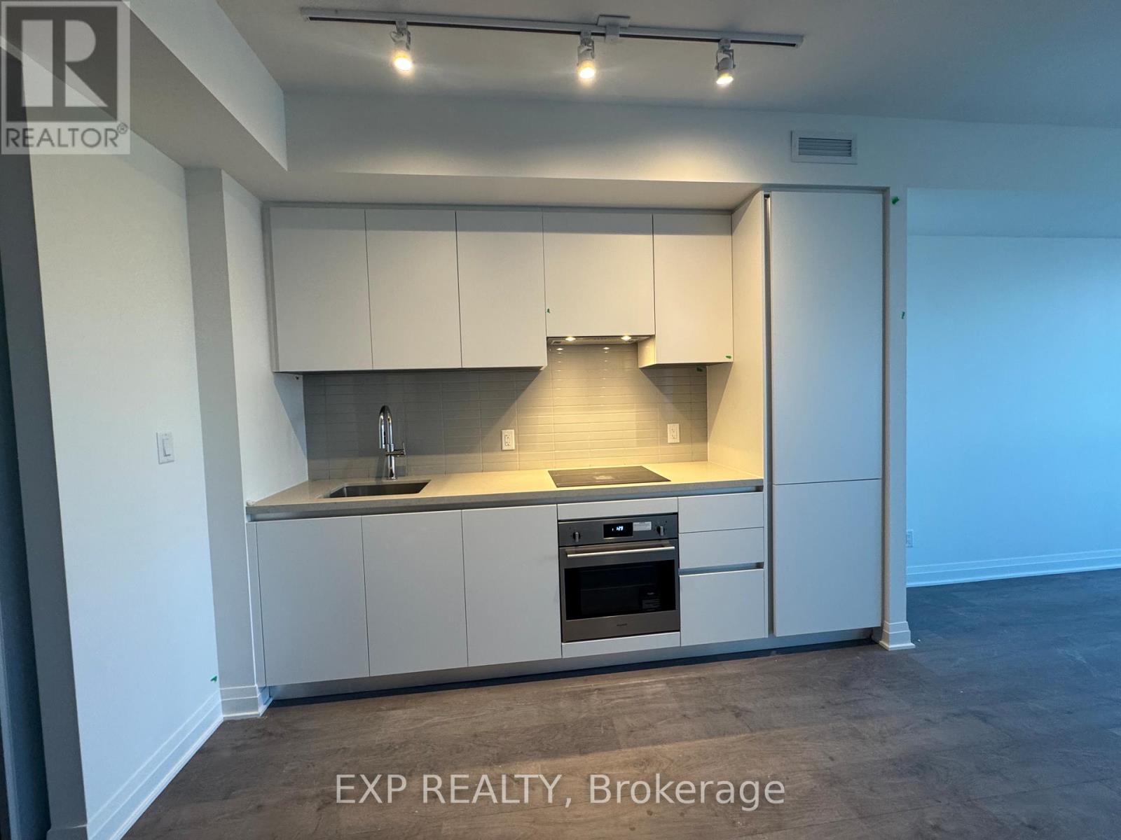 4401 - 4015 The Exchange, Mississauga, Ontario  L5B 0N9 - Photo 11 - W12632358