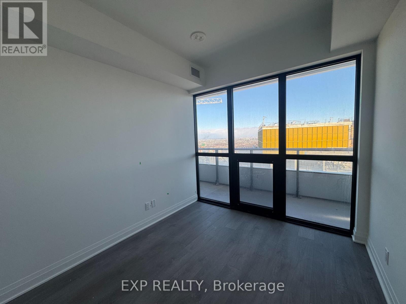 4401 - 4015 The Exchange, Mississauga, Ontario  L5B 0N9 - Photo 15 - W12632358