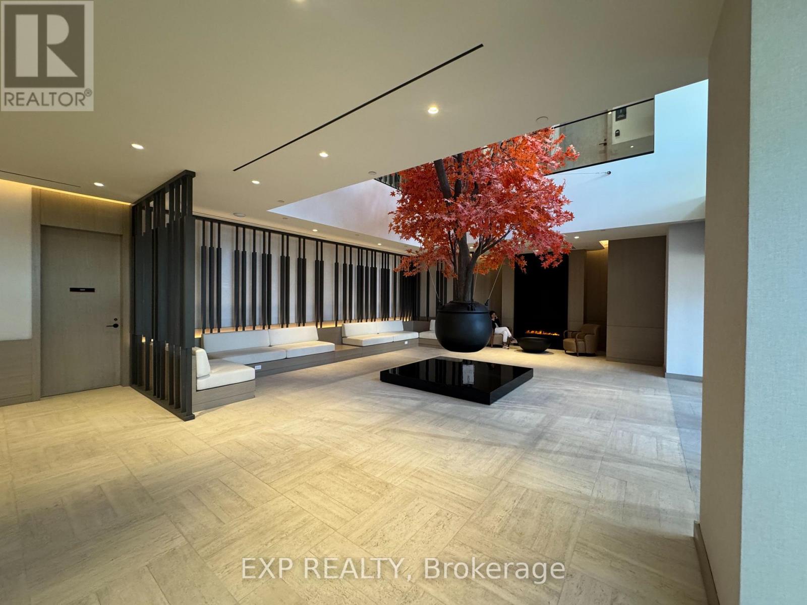 4401 - 4015 The Exchange, Mississauga, Ontario  L5B 0N9 - Photo 5 - W12632358