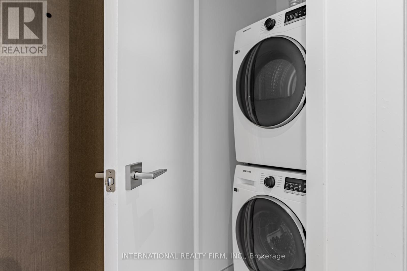 1507 - 195 Mccaul Street, Toronto, Ontario  M5T 0E5 - Photo 11 - C12632374