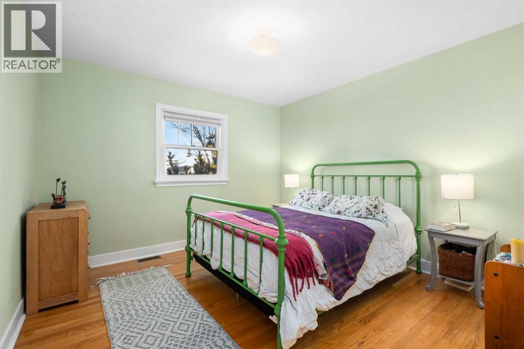 421 19 Avenue Ne, Calgary, Alberta  T2E 1P4 - Photo 12 - A2274869