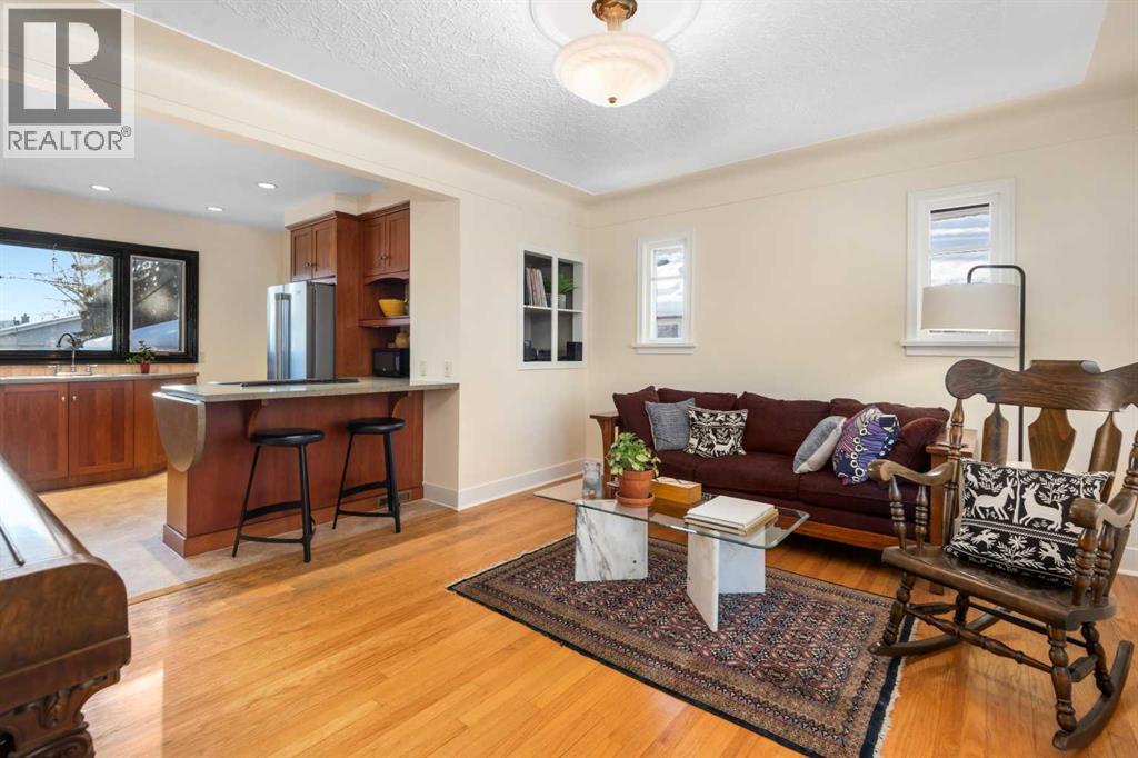 421 19 Avenue Ne, Calgary, Alberta  T2E 1P4 - Photo 4 - A2274869