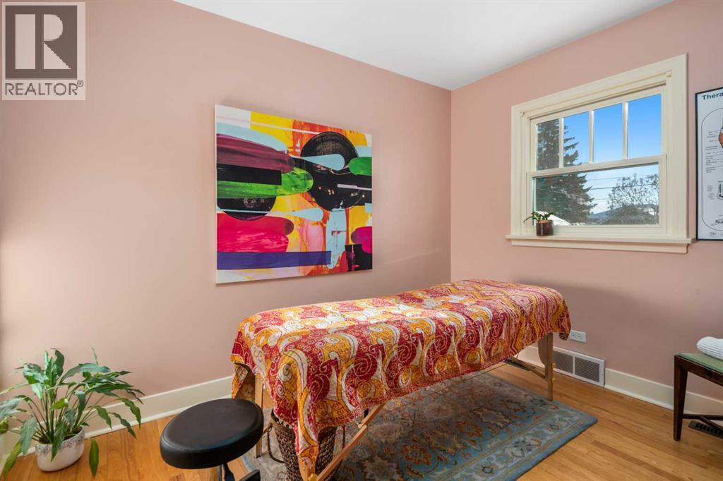 421 19 Avenue Ne, Calgary, Alberta  T2E 1P4 - Photo 15 - A2274869