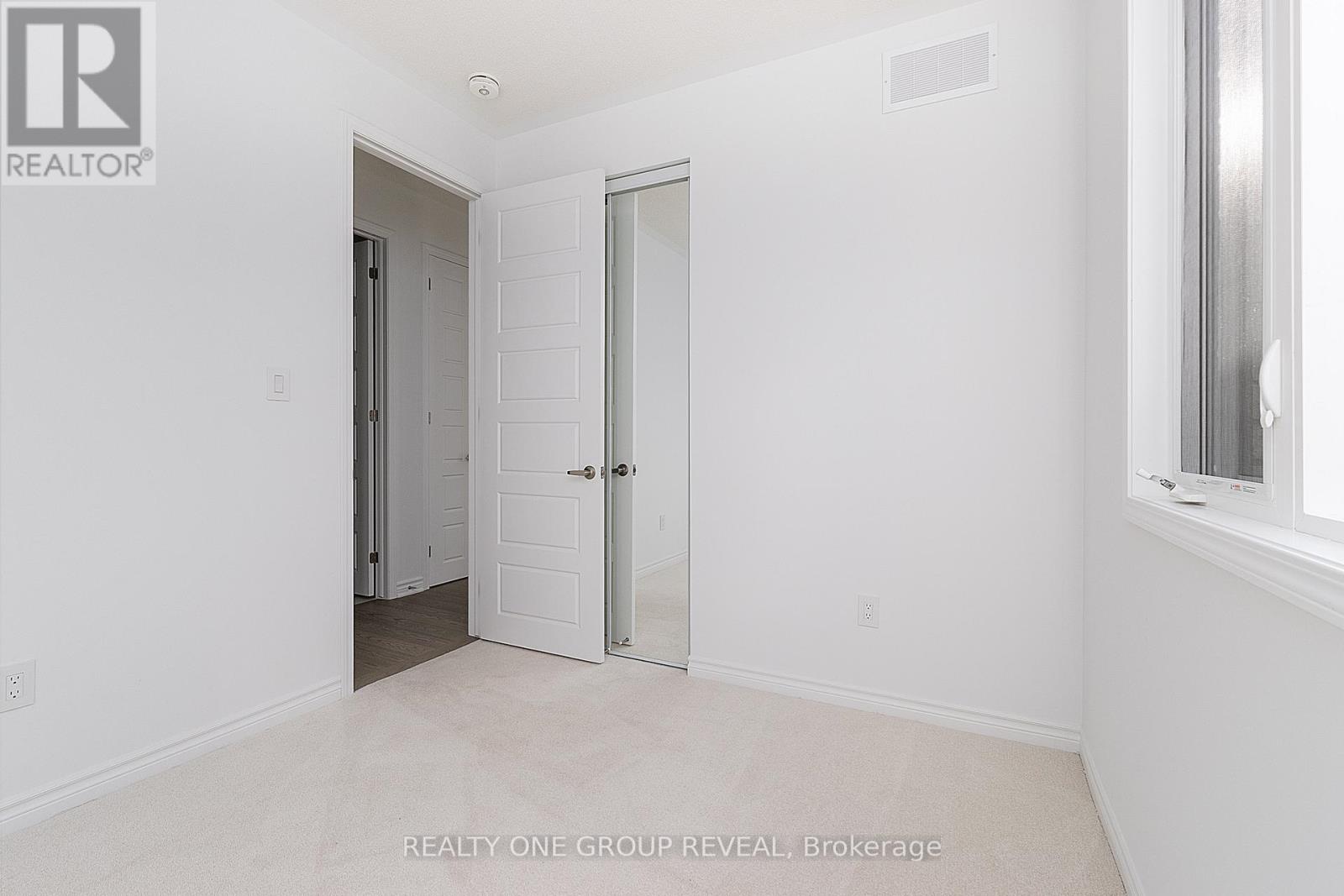 3352 Marchington Square, Pickering, Ontario  L1X 0N1 - Photo 19 - E12632378