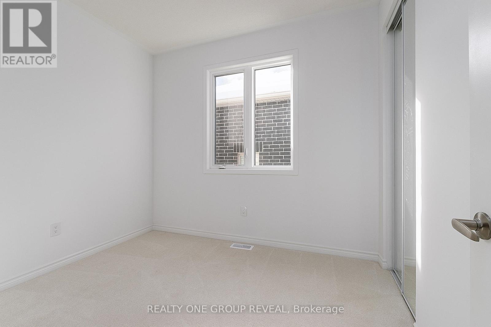 3352 Marchington Square, Pickering, Ontario  L1X 0N1 - Photo 21 - E12632378