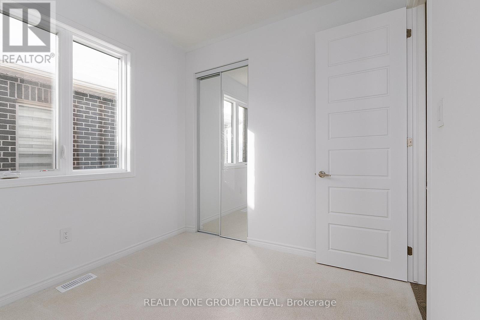 3352 Marchington Square, Pickering, Ontario  L1X 0N1 - Photo 23 - E12632378