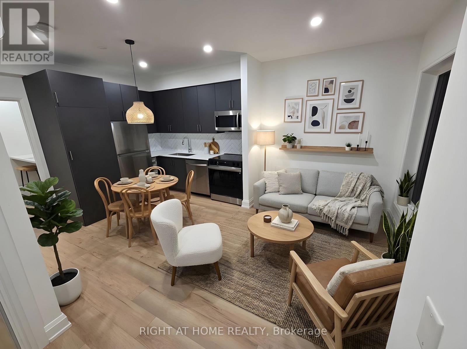 1F - 55 CAMBERWELL ROAD, Toronto, Ontario