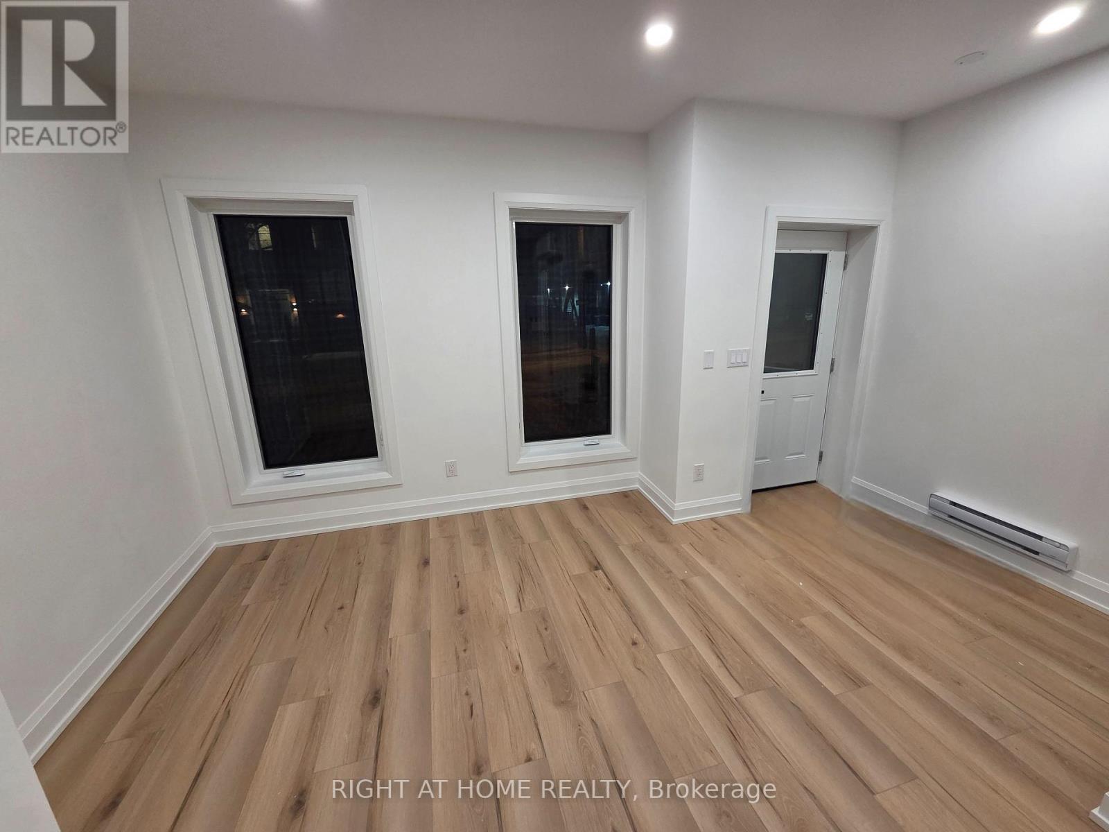 1f - 55 Camberwell Road, Toronto, Ontario  M6C 3E7 - Photo 6 - C12631412