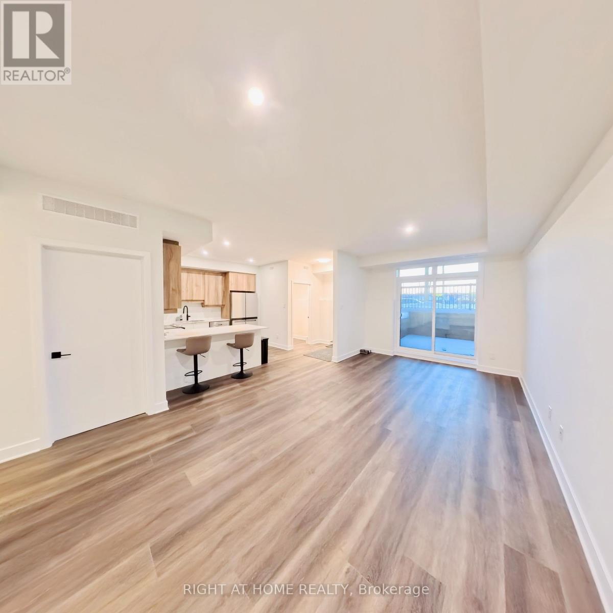 J - 4787j Bank Street, Ottawa, Ontario  K1T 0Z9 - Photo 6 - X12632390