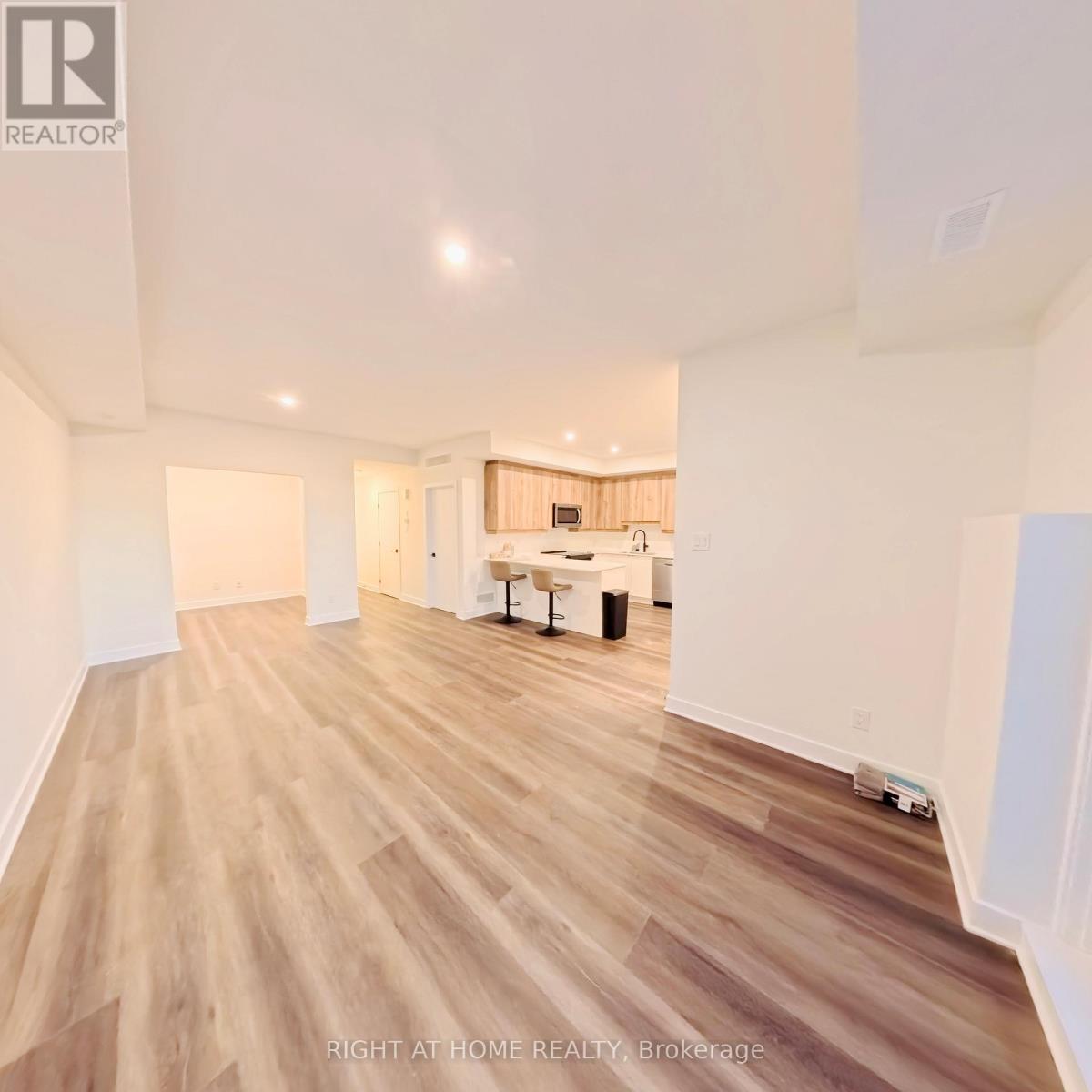 J - 4787j Bank Street, Ottawa, Ontario  K1T 0Z9 - Photo 7 - X12632390