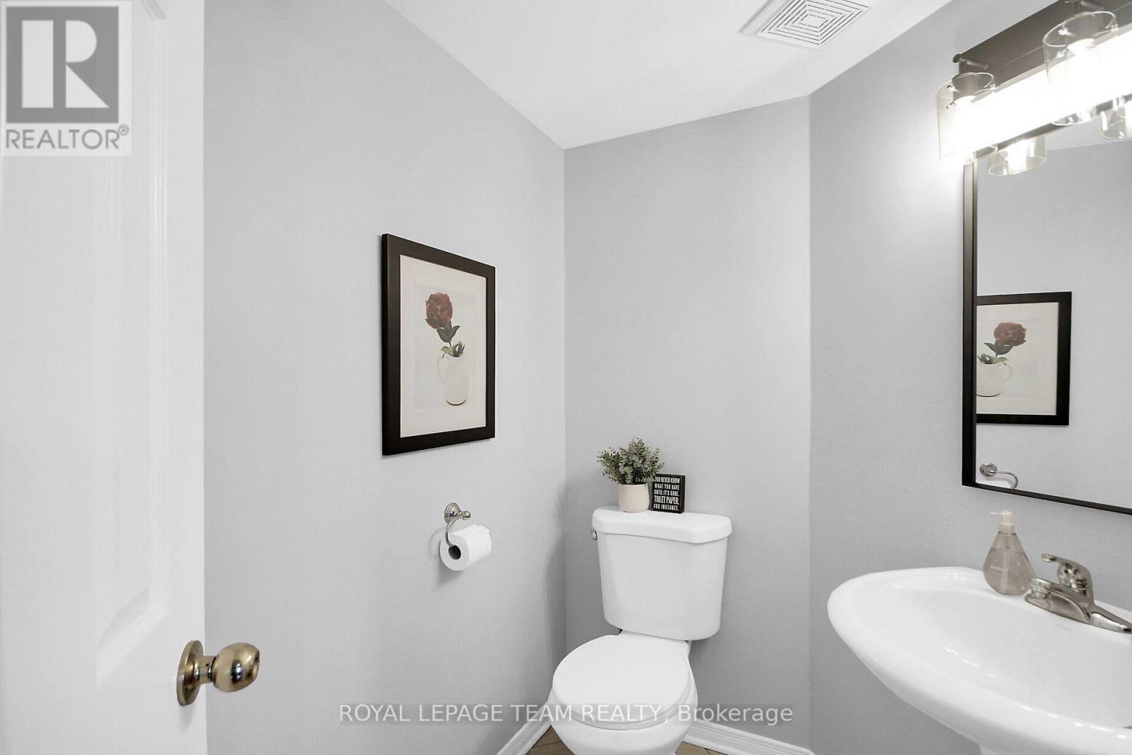 334 Wiffen Private, Ottawa, Ontario  K2H 1G3 - Photo 6 - X12461688