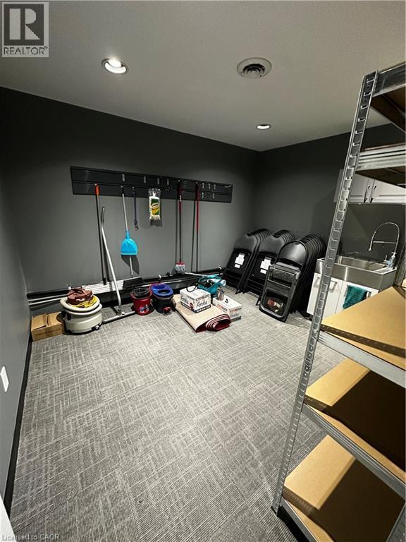 2279 Fairview Street Unit# 1, Burlington, Ontario  L7R 2E3 - Photo 15 - 40793824