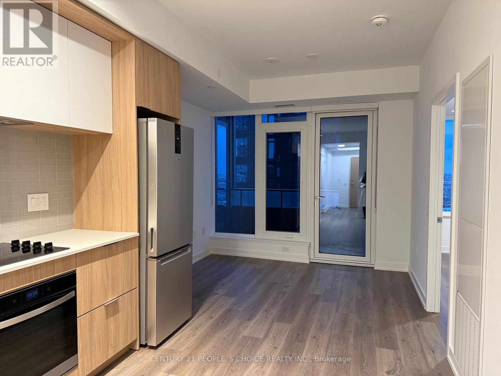 3512 - 395 Square One Drive W, Mississauga, Ontario  L5B 0P6 - Photo 8 - W12628988