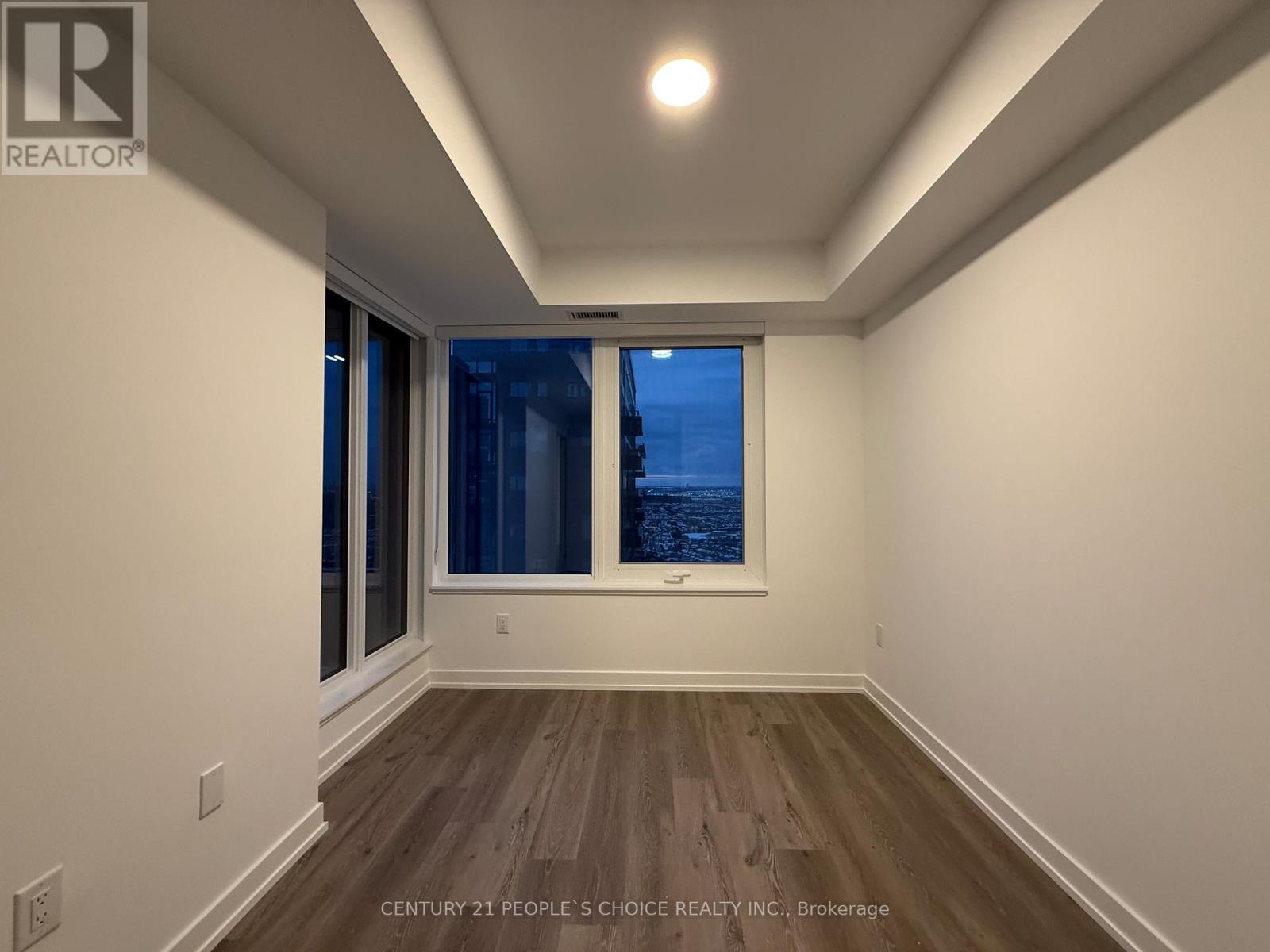 3512 - 395 Square One Drive W, Mississauga, Ontario  L5B 0P6 - Photo 9 - W12628988