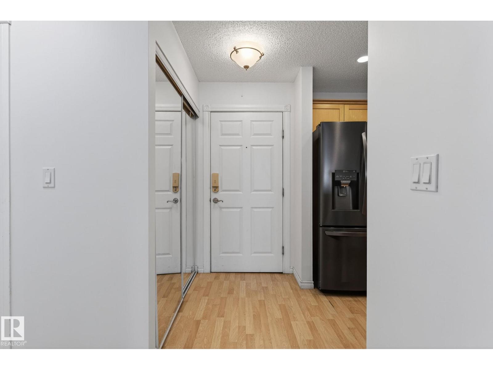 #420 12110 106 Av Nw, Edmonton, Alberta T5N 4R9 - Photo 3 - E4468127