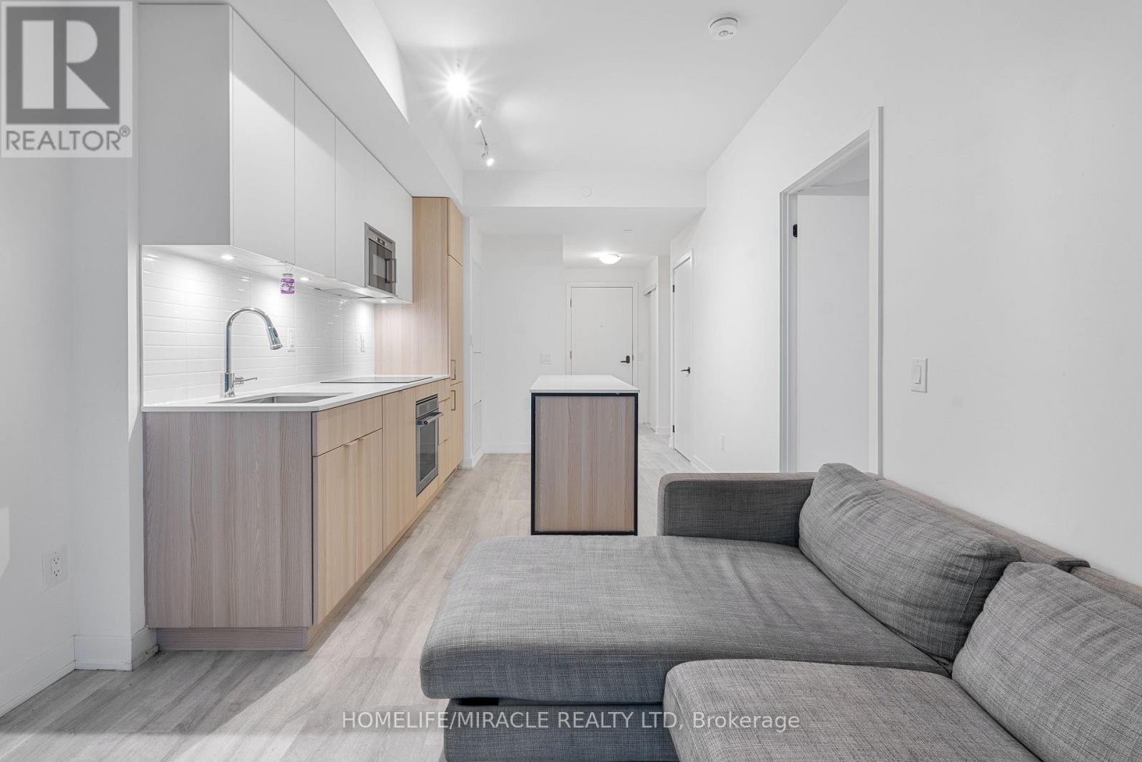 715 - 220 Missinnihe Way, Mississauga (Port Credit), Ontario  L5H 0A9 - Photo 14 - W12632386