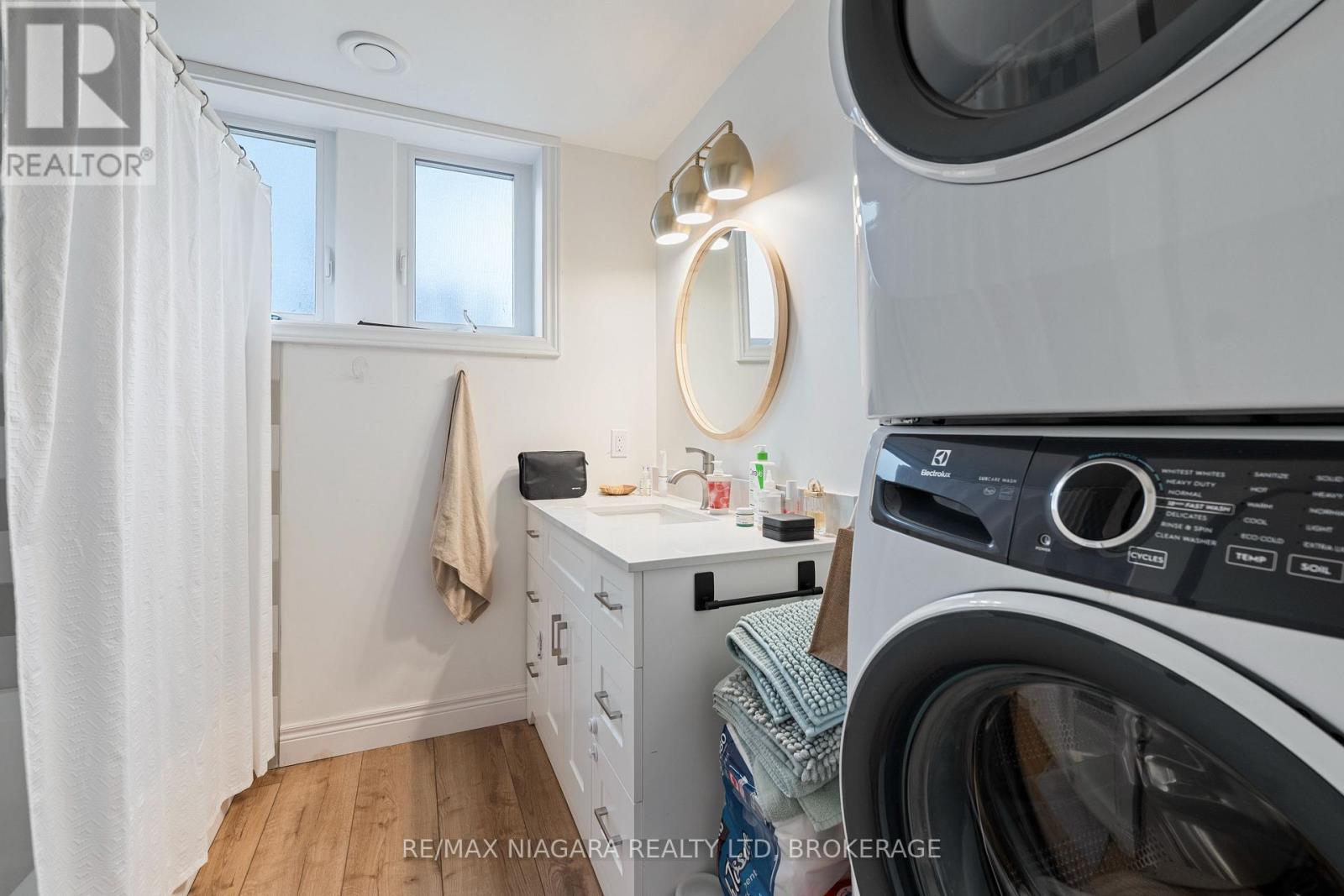 340 Roland Road, Pelham (North Pelham), Ontario  L0S 1M0 - Photo 32 - X12632398