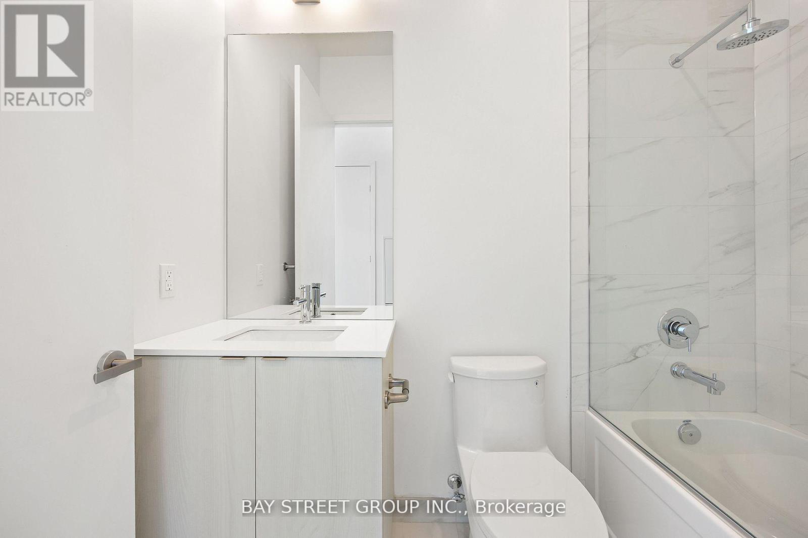 Ph111 - 138 Downes Street, Toronto, Ontario  M5E 0E4 - Photo 12 - C12631754