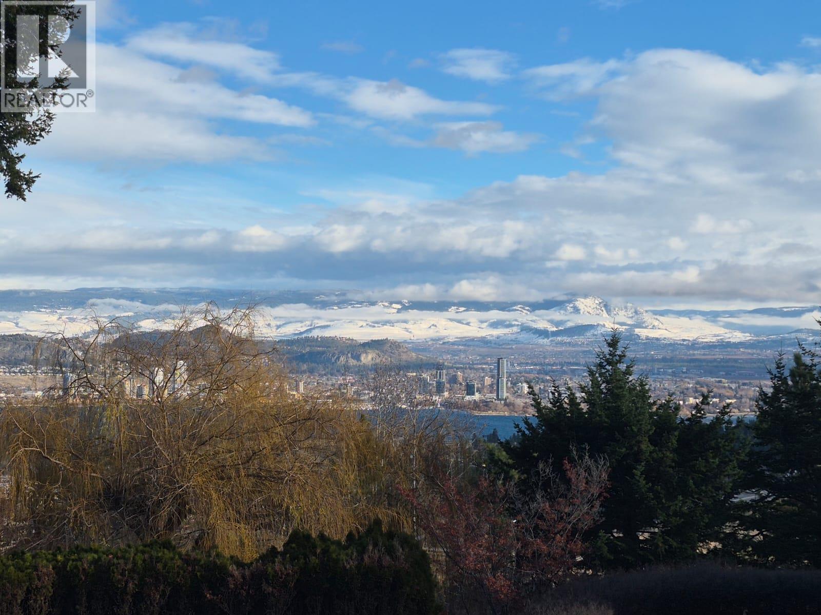 1821 Shaleridge Place West Kelowna, BC V1Z3E4_3