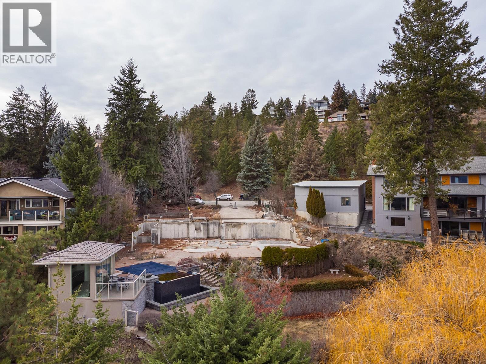 1821 Shaleridge Place West Kelowna, BC V1Z3E4_4