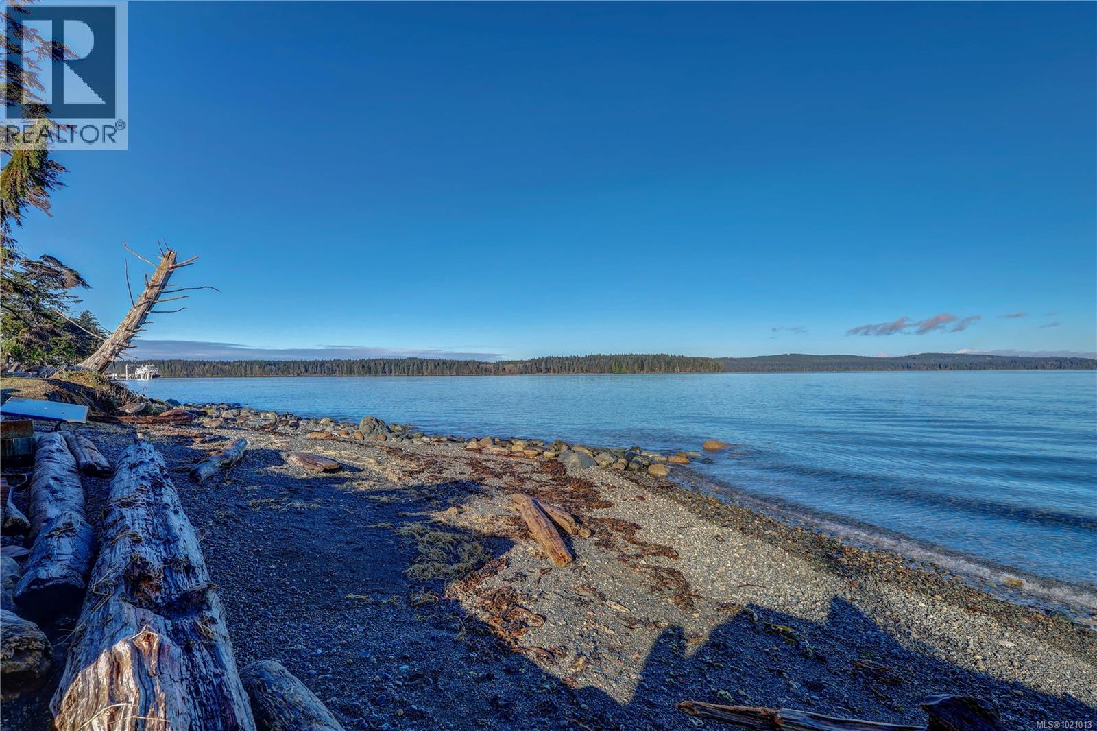 2112 Beach Dr, Port Mcneill, British Columbia V0N 2R0 - Photo 4 - 1021013