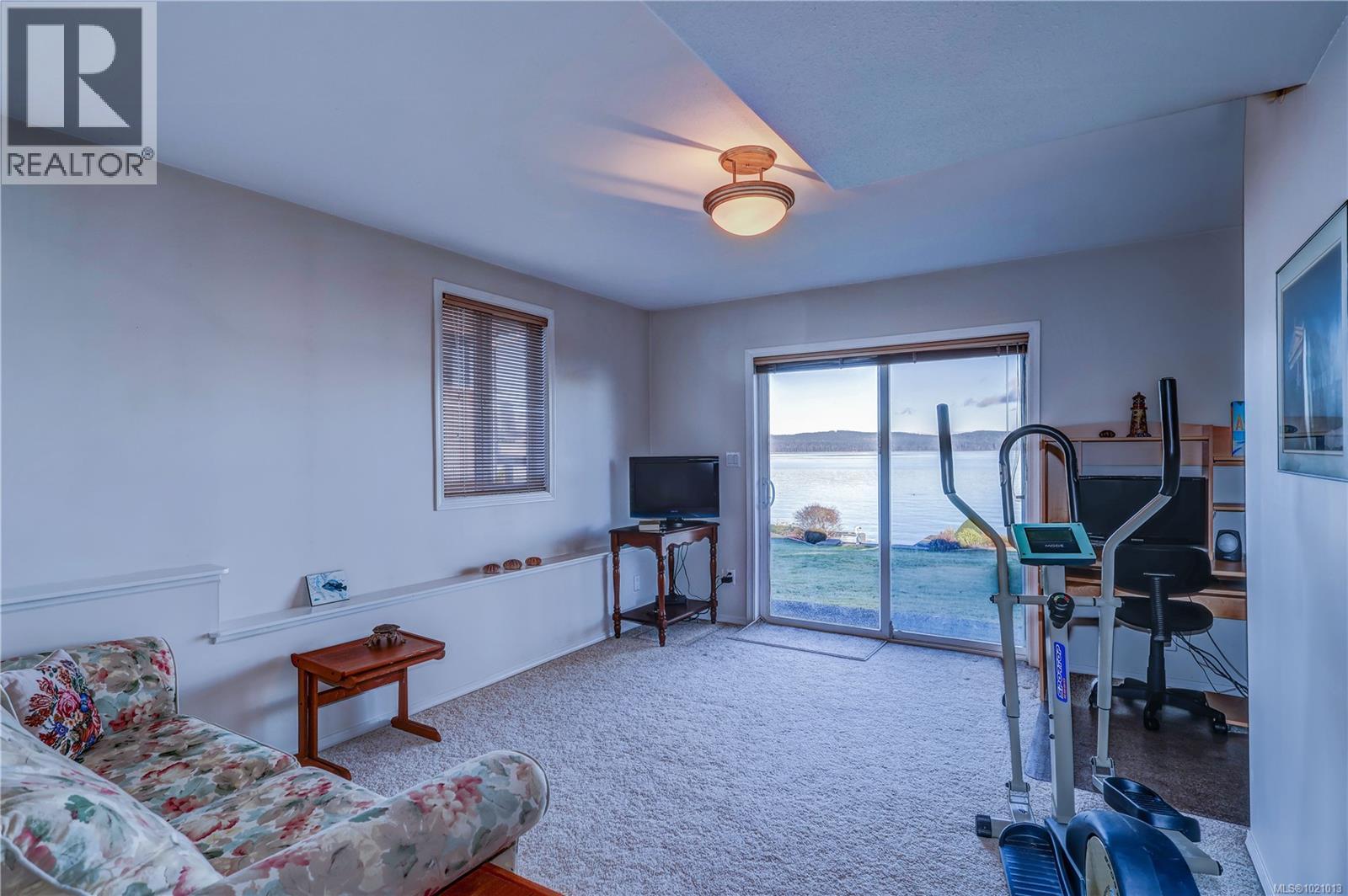 2112 Beach Dr, Port Mcneill, British Columbia V0N 2R0 - Photo 28 - 1021013