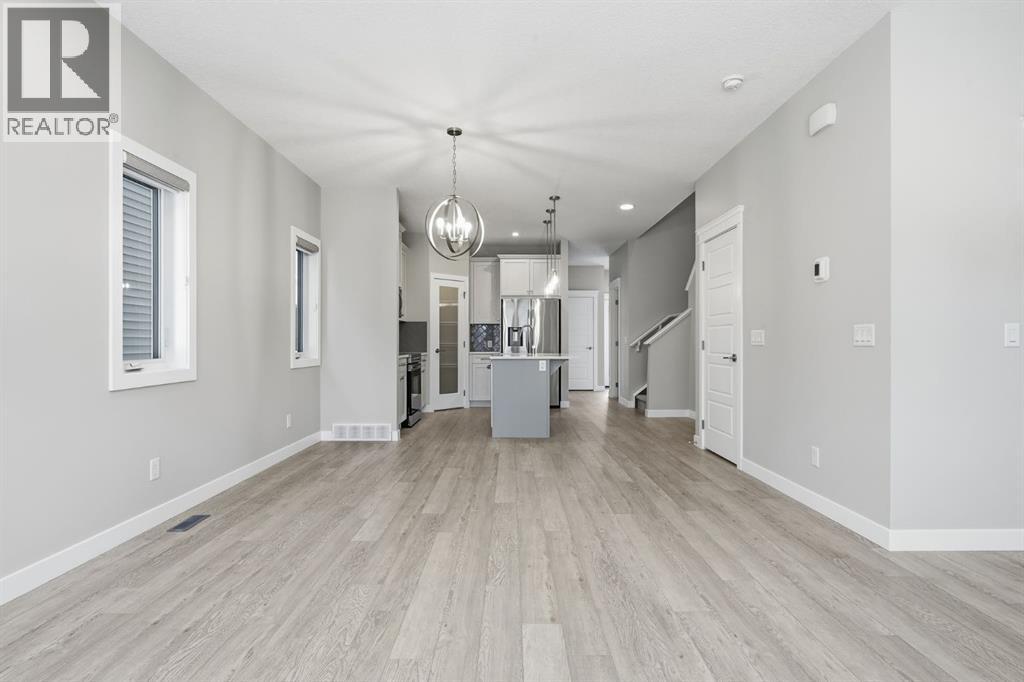 936 Reynolds Lane Sw, Airdrie, Alberta  T4B 5L7 - Photo 7 - A2274664