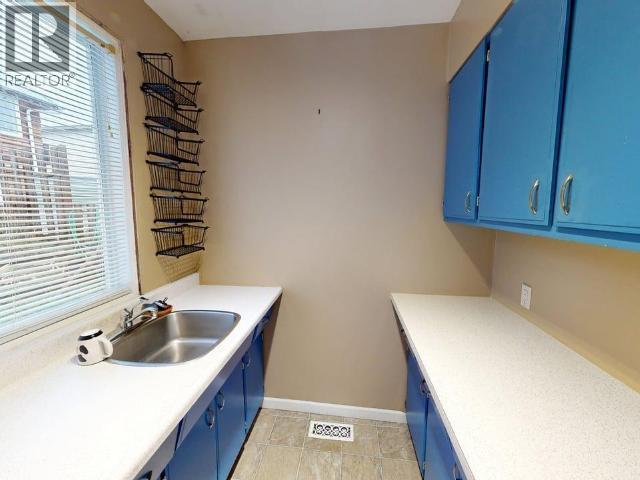 5646 Manson Ave, Powell River, British Columbia  V8A 3R6 - Photo 10 - 19541