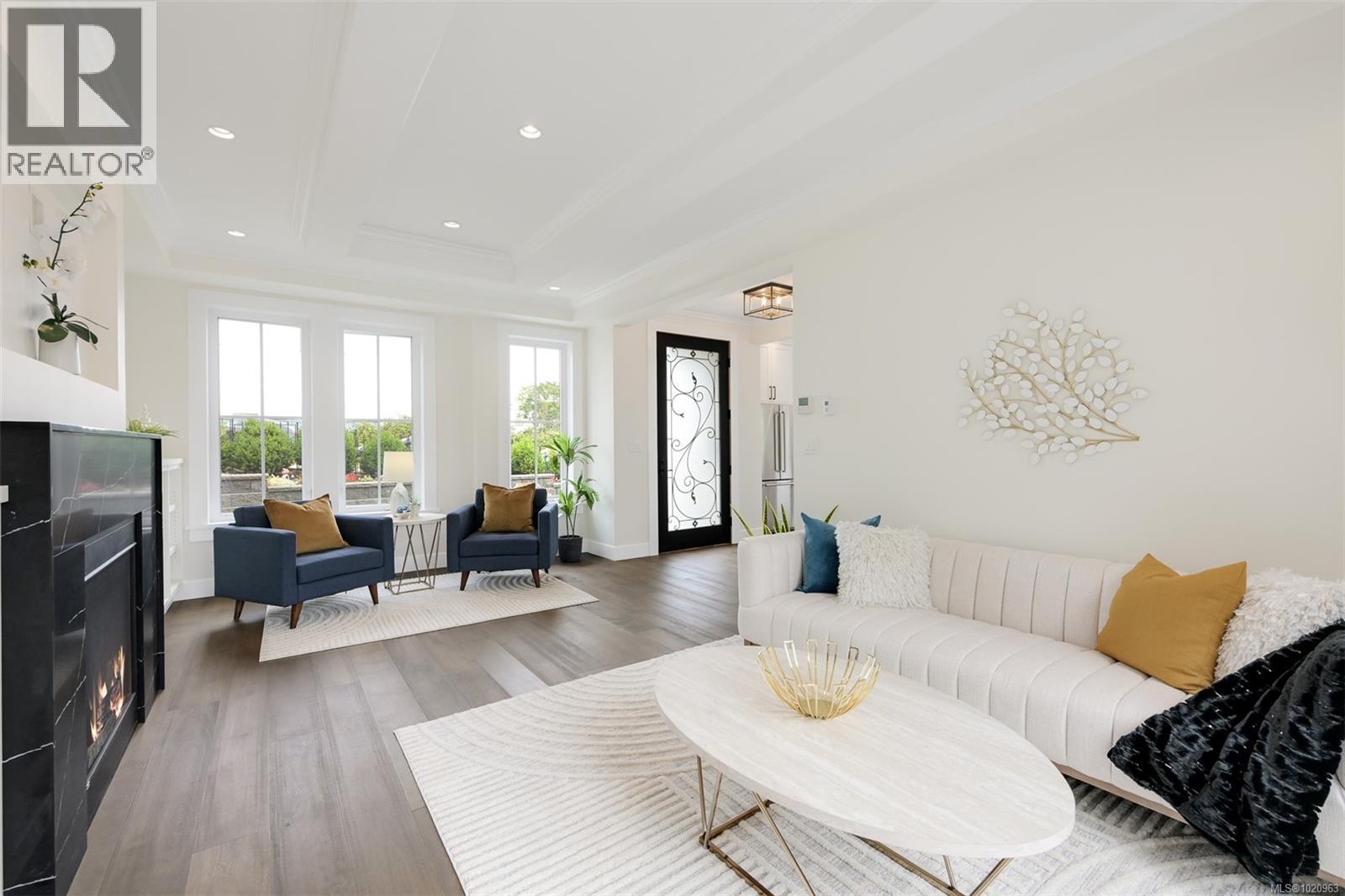 720 Alston St, Victoria, British Columbia V9A 3K5 - Photo 4 - 1020963