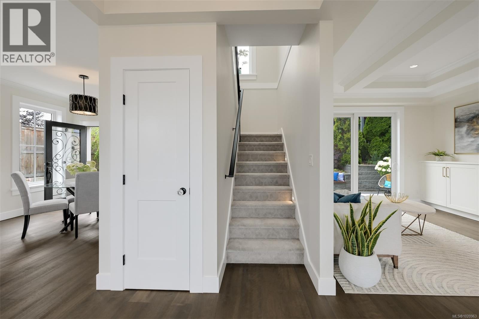 720 Alston St, Victoria, British Columbia V9A 3K5 - Photo 17 - 1020963