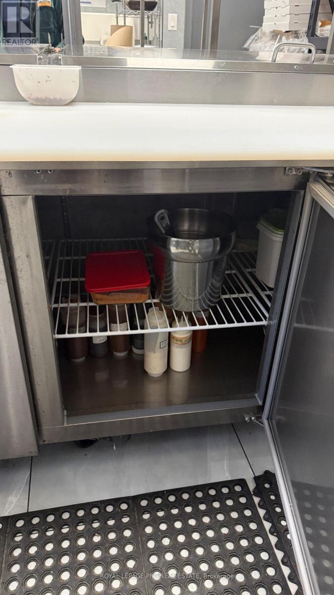 101 - 9280 Goreway Drive, Brampton, Ontario  L6P 4N1 - Photo 35 - W12632400