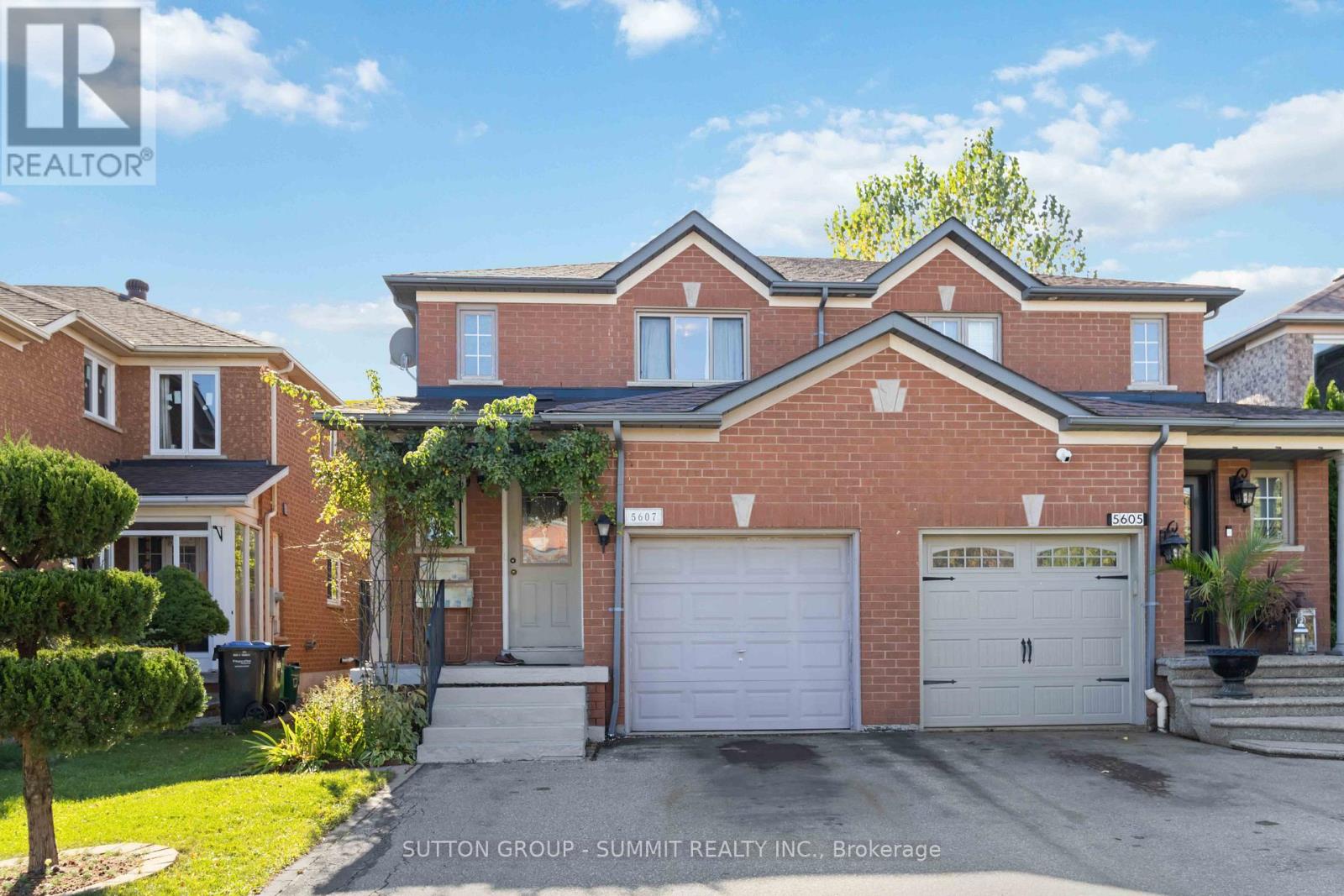 5607 PALMERSTON CRESCENT, Mississauga, Ontario