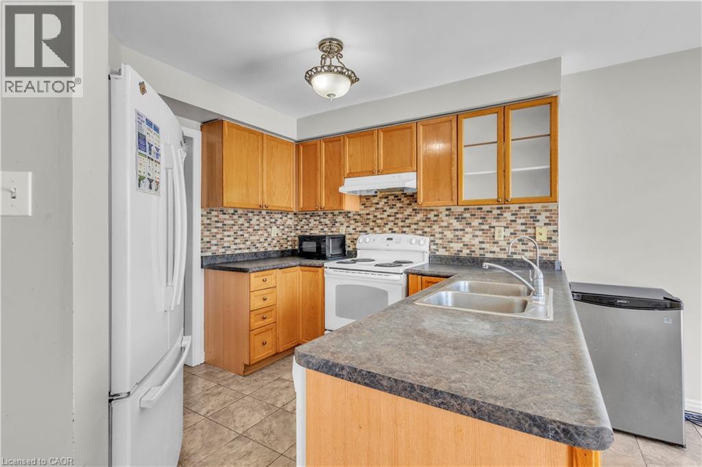 23 Stonecairn Drive, Cambridge, Ontario  N1T 1W3 - Photo 11 - 40793846