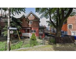415 CRAWFORD STREET, Toronto, Ontario