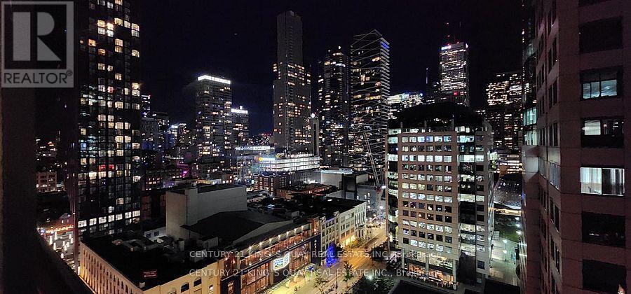 1703 - 8 MERCER STREET, Toronto, Ontario