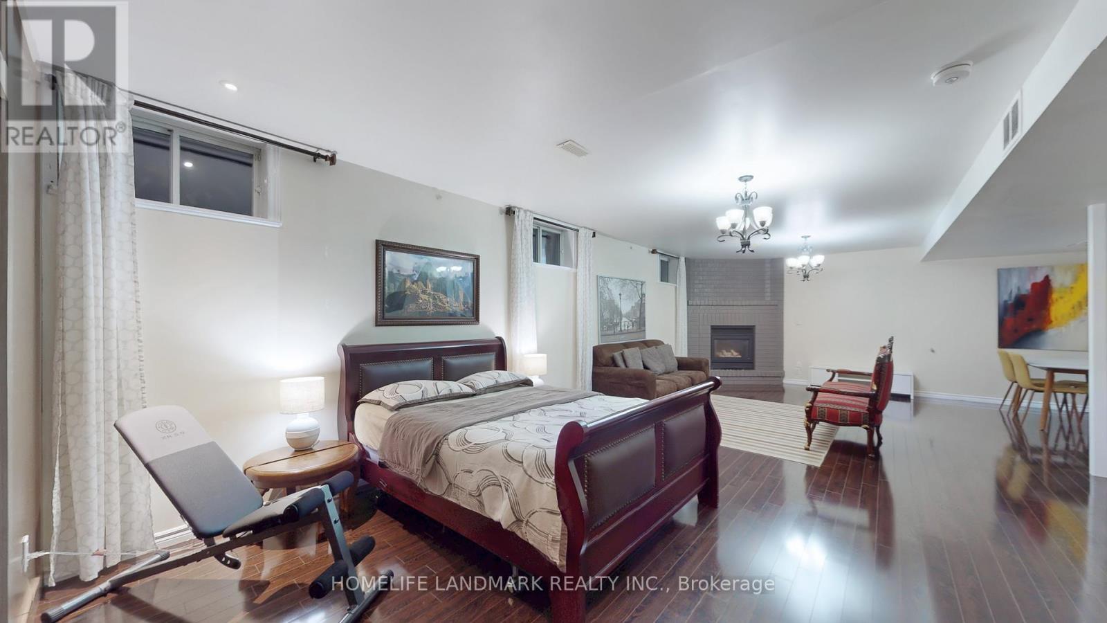 3022 Dalehurst Drive, Mississauga, Ontario  L5N 6M8 - Photo 42 - W12632406