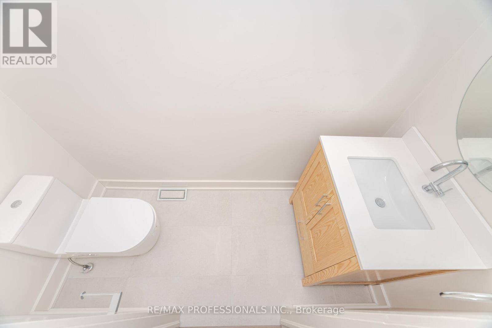 7 - 3115 New Street, Burlington, Ontario L7N 3T4 - Photo 16 - W12587064