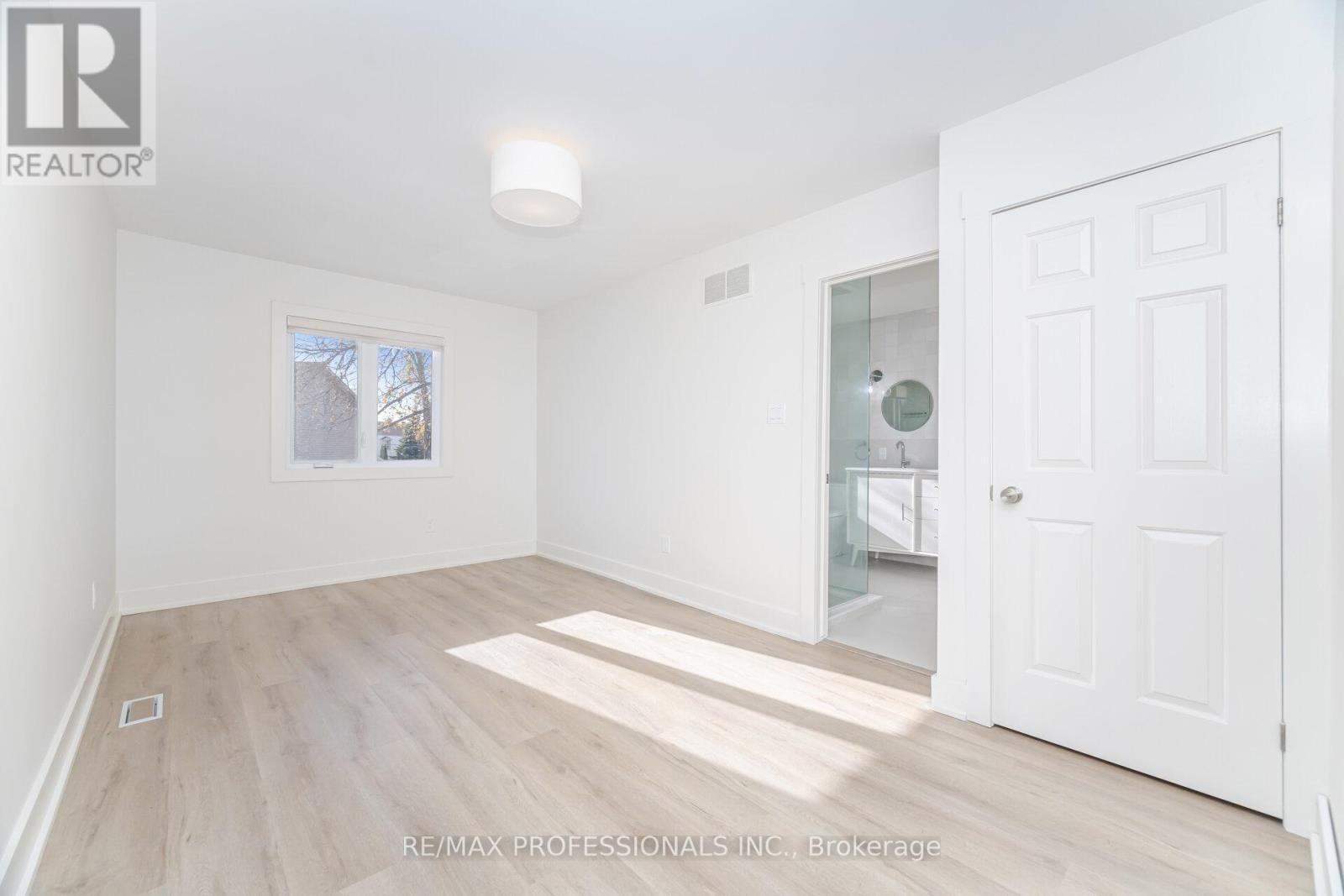 7 - 3115 New Street, Burlington, Ontario  L7N 3T4 - Photo 28 - W12587068