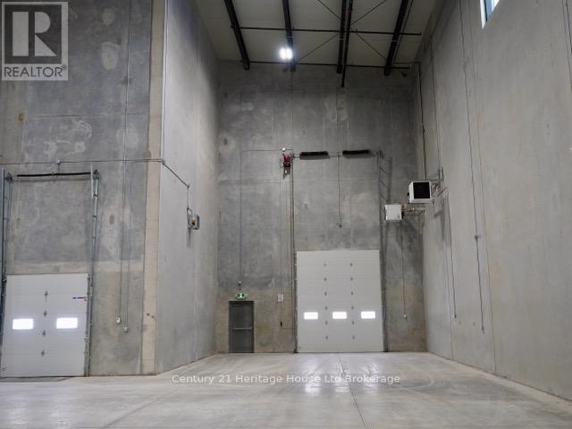 B - 417 Griffin Way, Woodstock, Ontario  N4T 0N2 - Photo 10 - X12268757