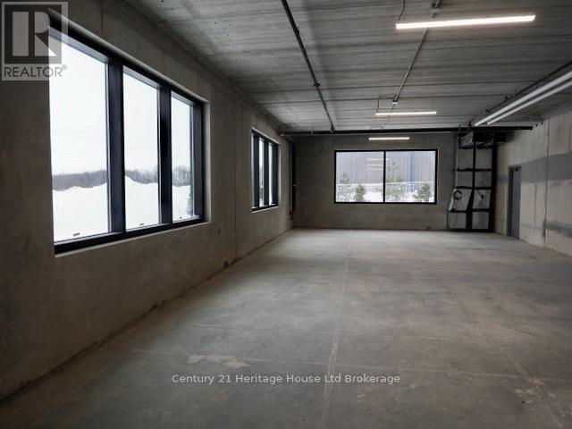 B - 417 Griffin Way, Woodstock, Ontario  N4T 0N2 - Photo 5 - X12268757