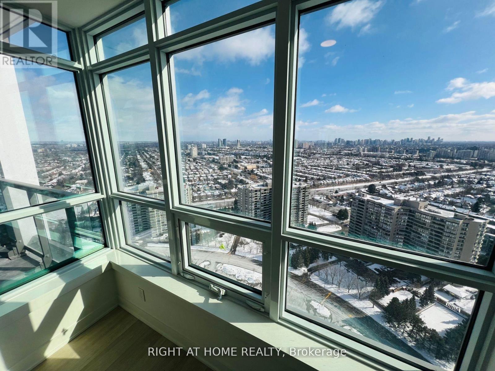 3001 - 30 Upper Mall Way, Vaughan, Ontario  L4J 0L7 - Photo 18 - N12632418