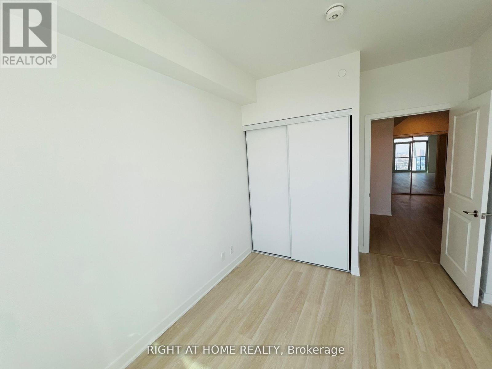 3001 - 30 Upper Mall Way, Vaughan, Ontario  L4J 0L7 - Photo 20 - N12632418