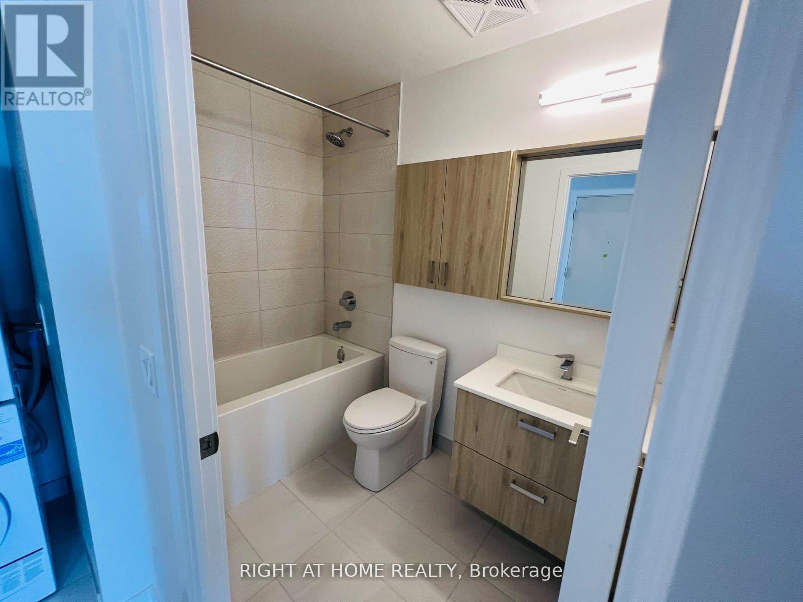 3001 - 30 Upper Mall Way, Vaughan, Ontario  L4J 0L7 - Photo 30 - N12632418