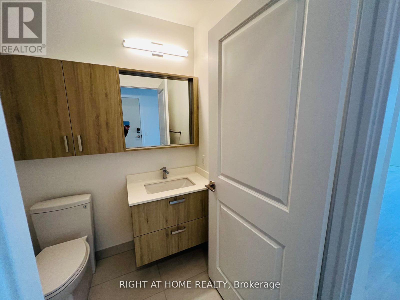 3001 - 30 Upper Mall Way, Vaughan, Ontario  L4J 0L7 - Photo 31 - N12632418